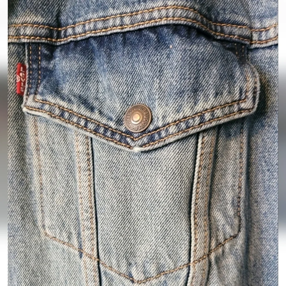 Levi's Men's Big & Tall Sherpa Lined Trucker Jacket Blue Wash Denim, Size 2XLT
